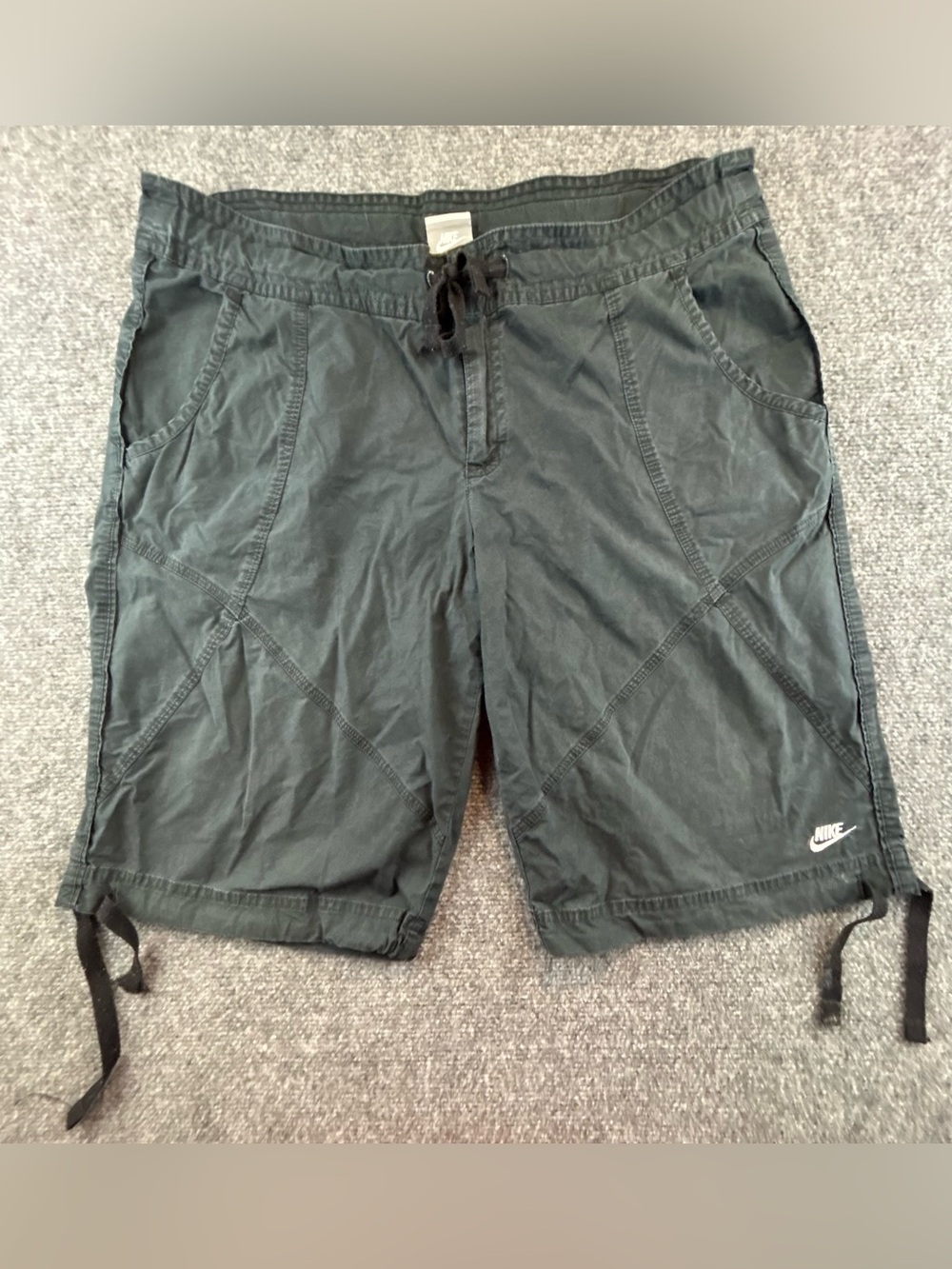 Vintage Nike Sportswear Womens Black Bermuda Shorts Size Large Y2K